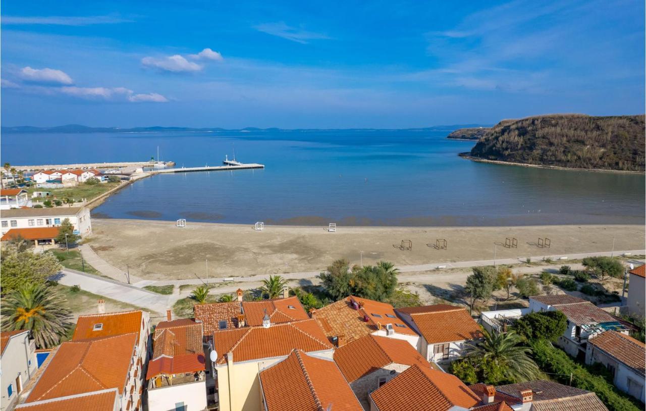 2 Bedroom Stunning Home In Susak Exterior foto